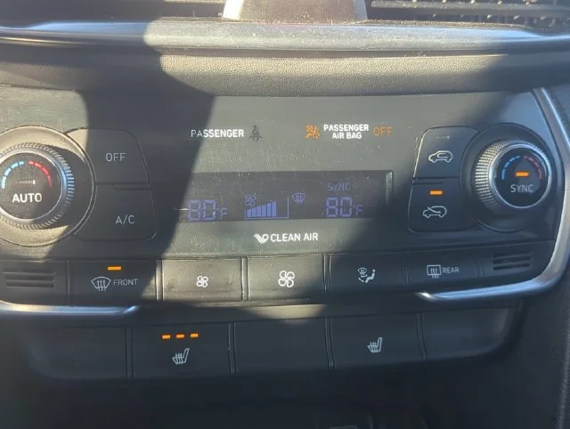 Used 2019 Gray Hyundai SEL Plus image 32