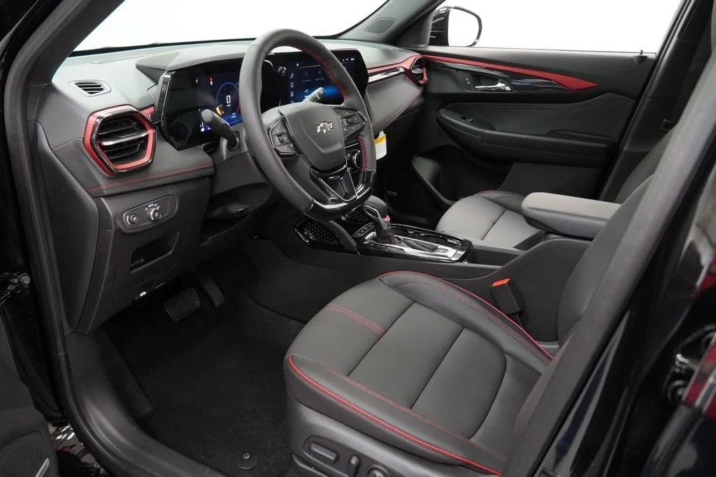 New 2026 Mosaic Black Metallic Chevrolet RS image 10