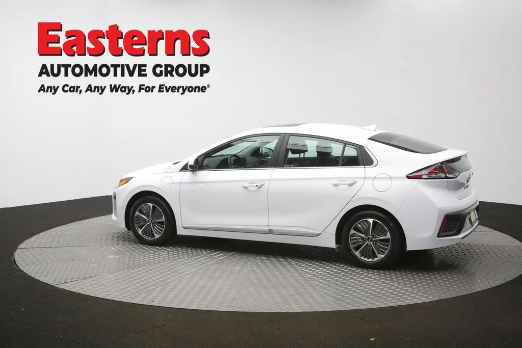 Used 2021 White Hyundai Limited image 67