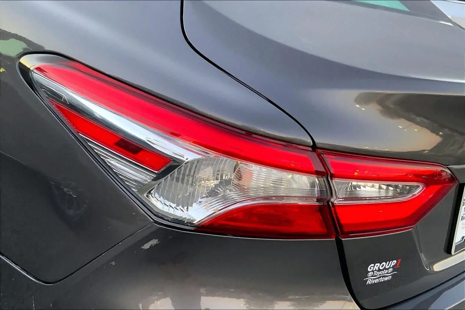 Used 2020 Predawn Gray Mica Toyota LE image 15