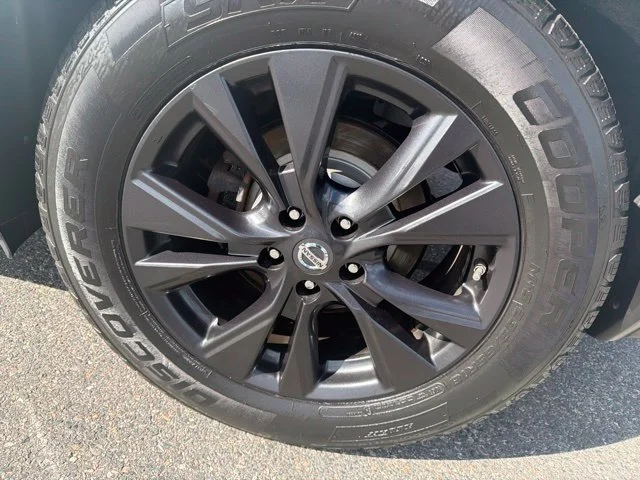 Used 2018 White Nissan SV image 12