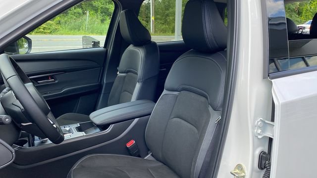 New 2026 Rhodium White Metallic Mazda 2.5 S Preferred AWD image 13