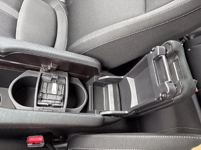 Used 2018  Honda EX image 22