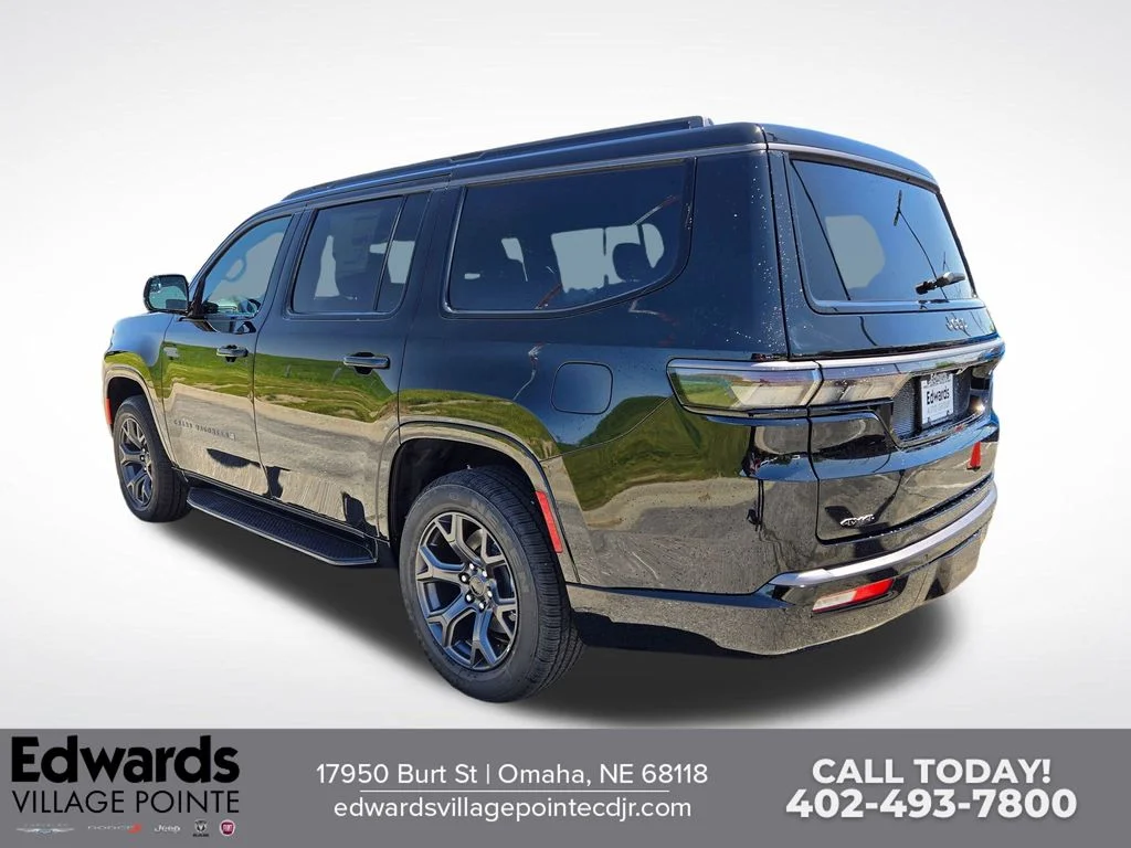 New 2026 High Gloss Black Exterior Paint Jeep Limited Altitude image 4