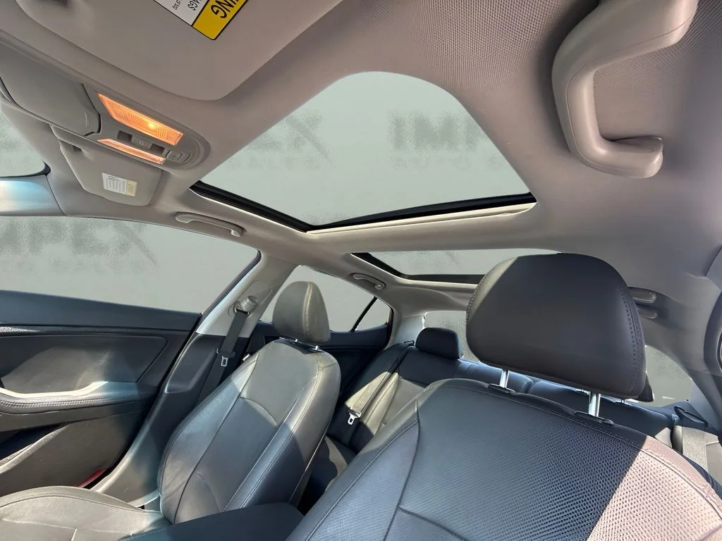 Used 2015 Red Kia SX image 10