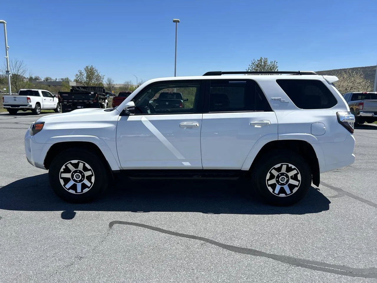 Used 2024  Toyota  image 4