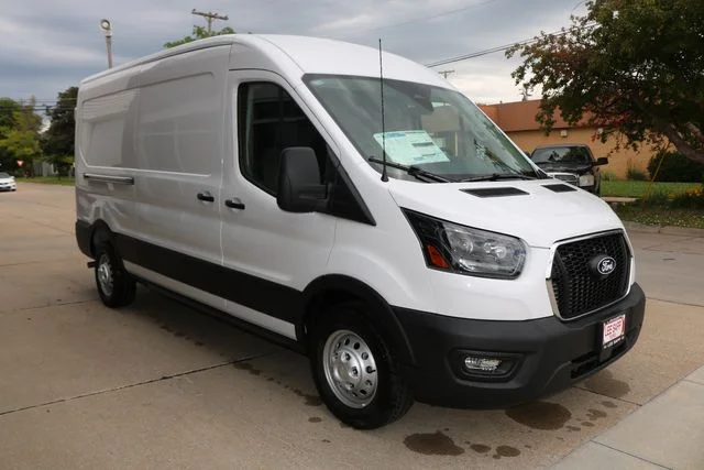 New 2026 Oxford White Ford Cargo Van image 10