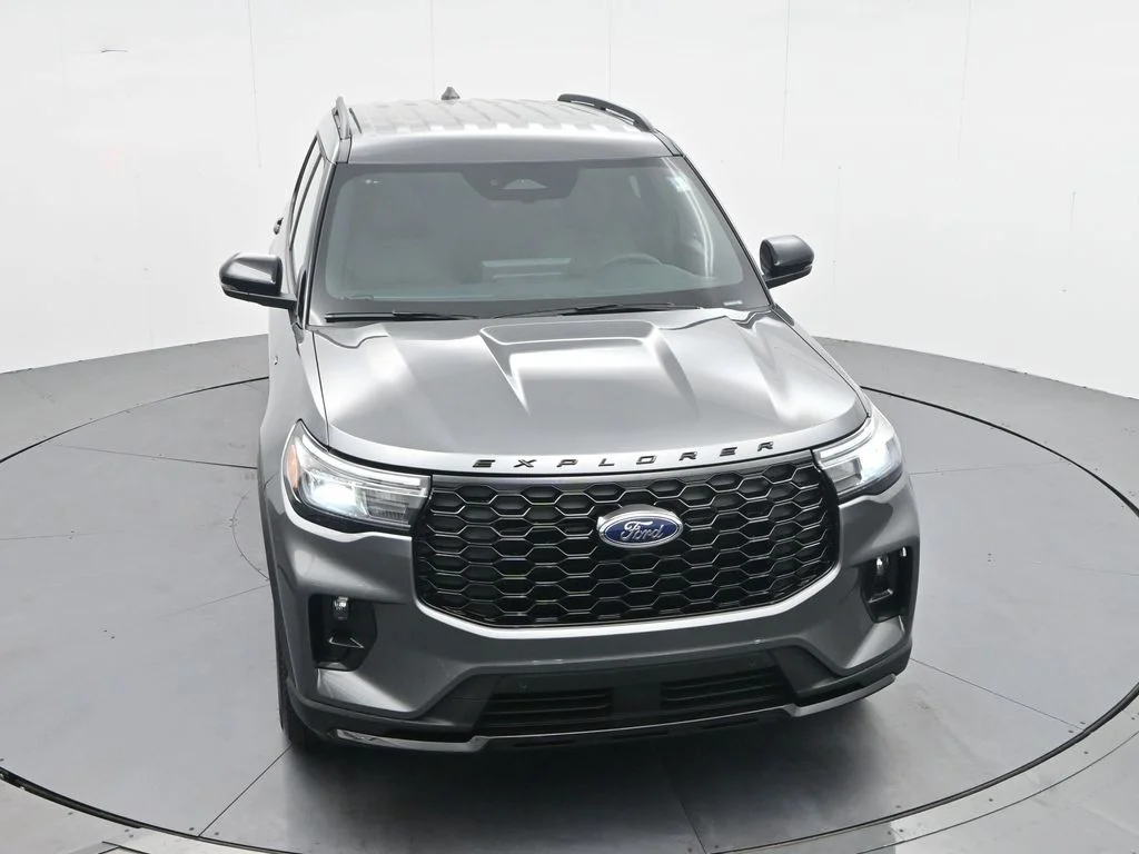 New 2026 Gray Ford ST-Line image 26