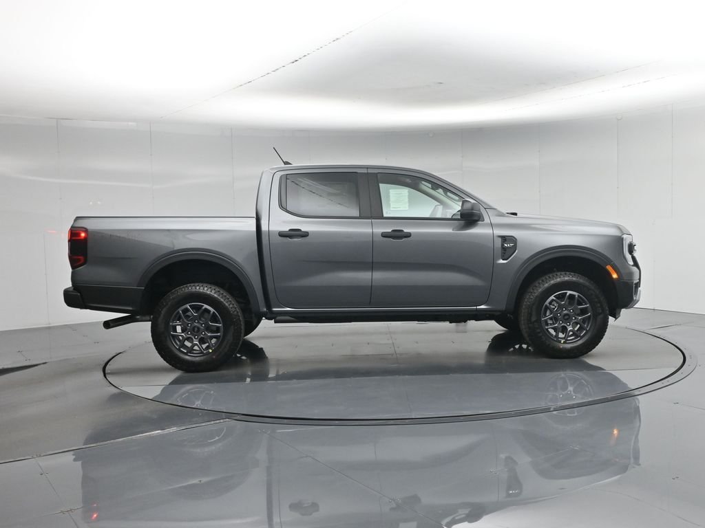 New 2026 Carbonized Gray Metallic Ford XLT image 23