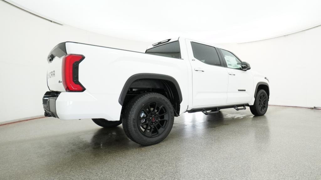 New 2026 Ice Cap Toyota SR5 image 25