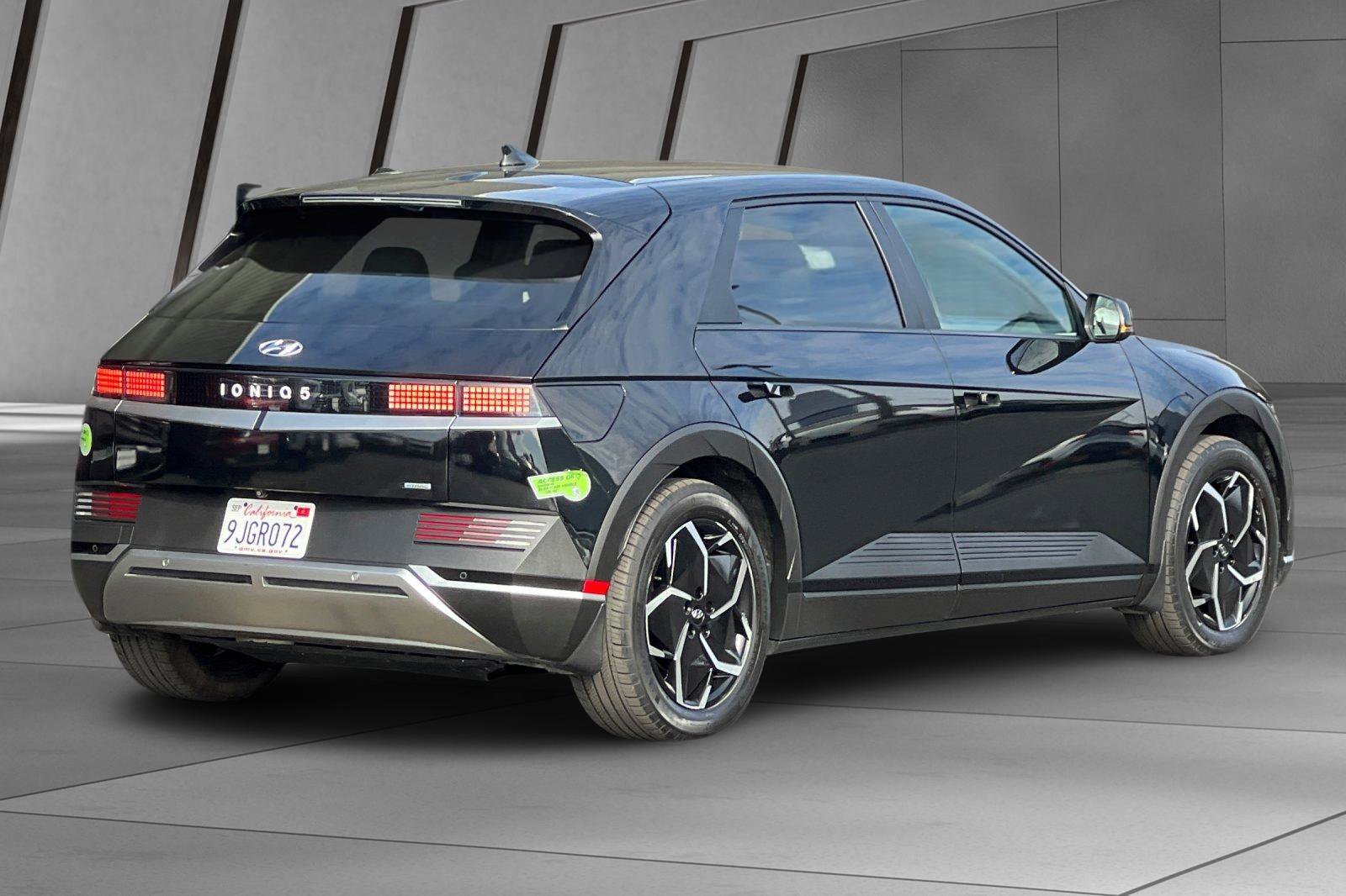 2023 Hyundai Ioniq 5 SEL photo 3