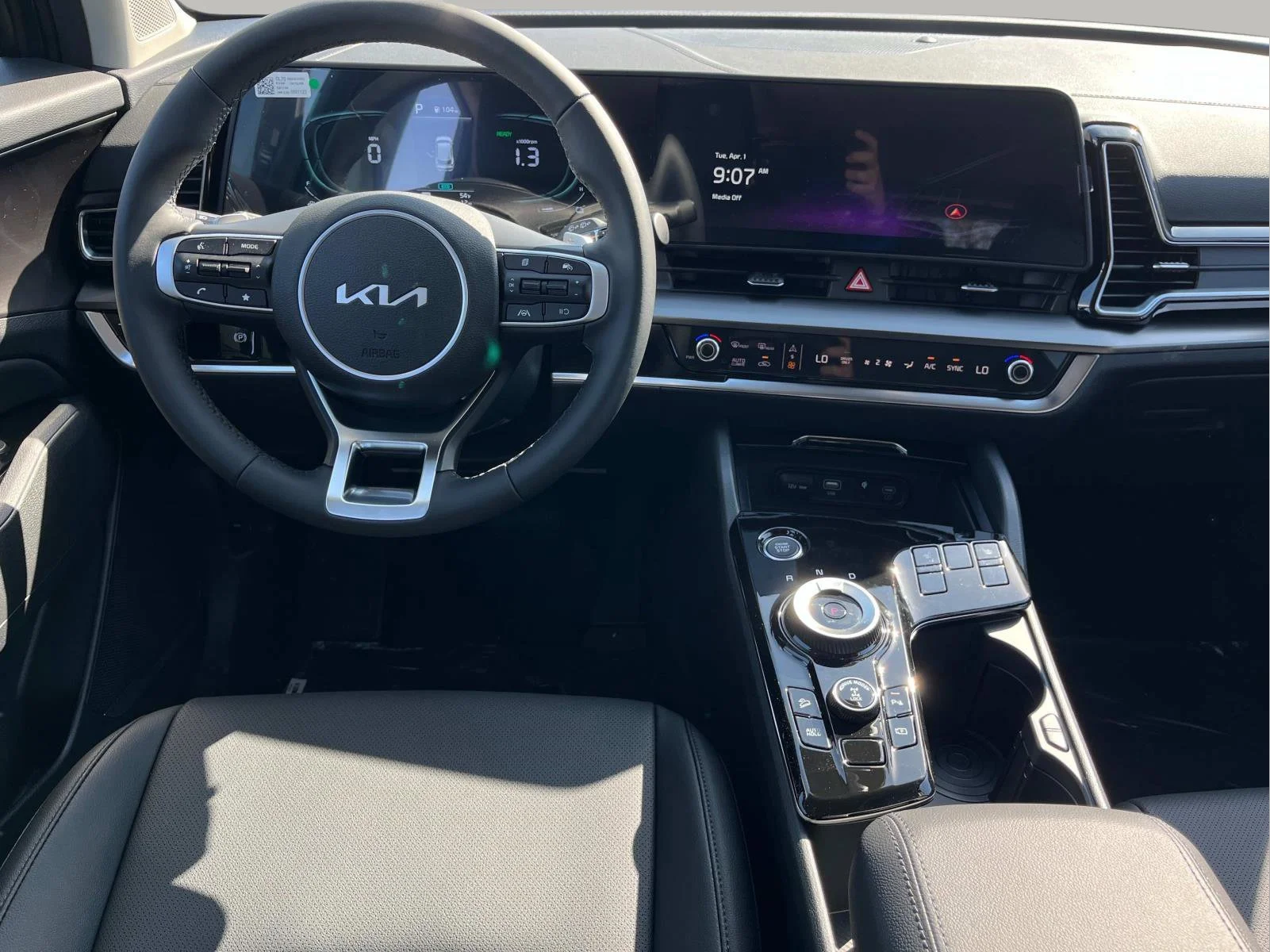 2025 Kia Sportage EX Hybrid - Photo 10