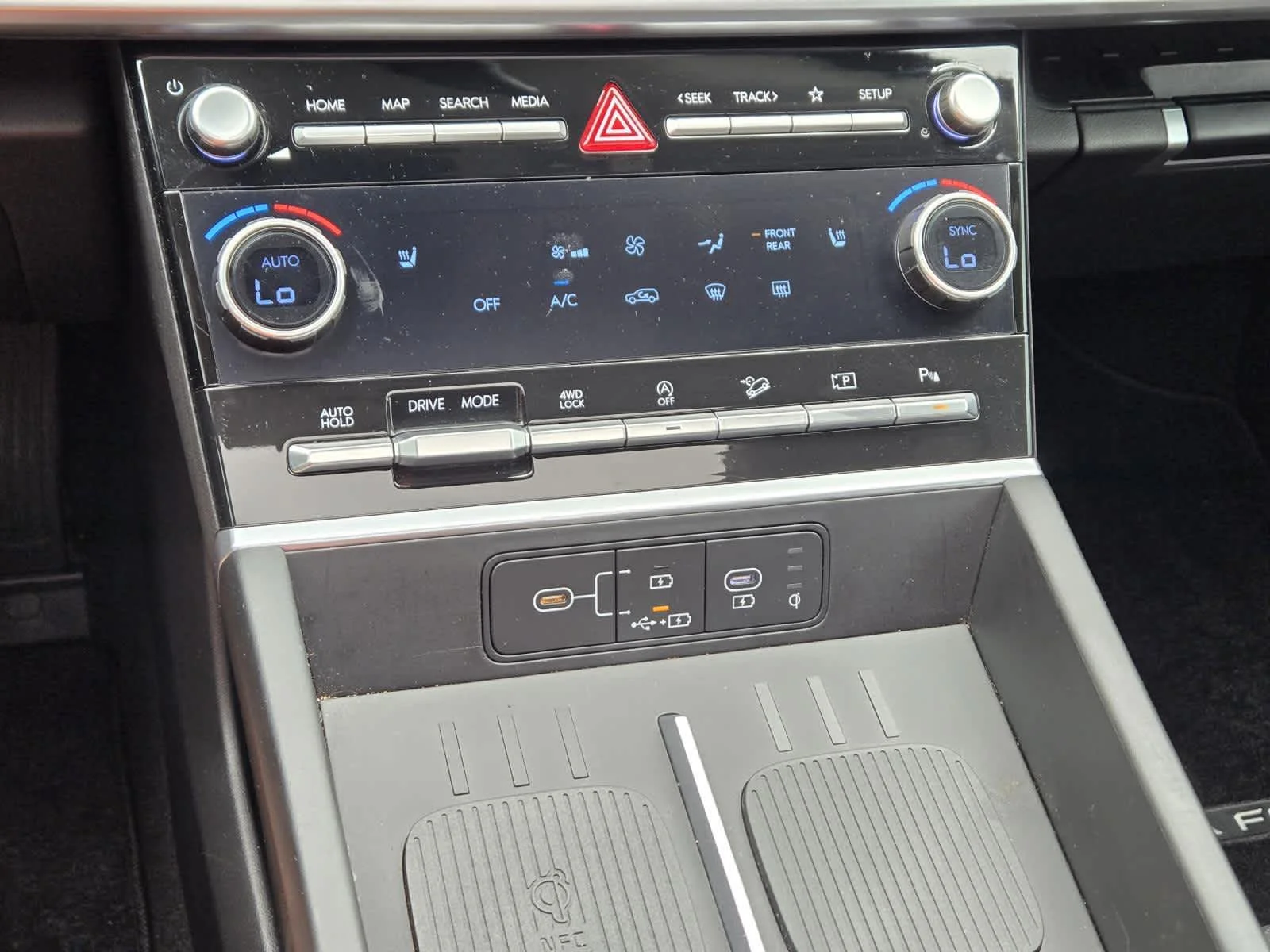 2024 Hyundai Santa Fe XRT - Photo 25