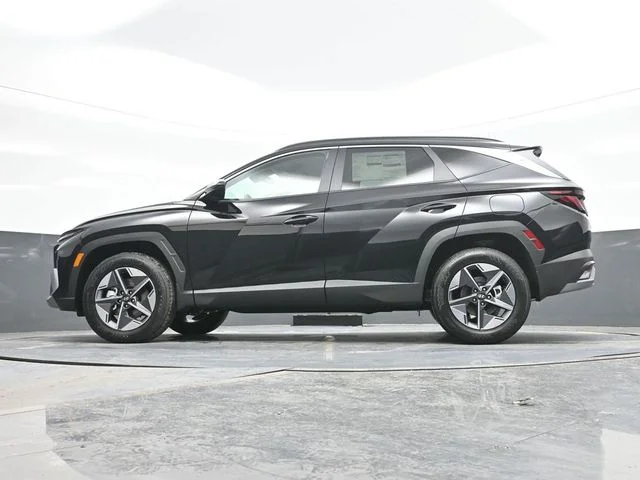 New 2026 Black Hyundai SEL image 20
