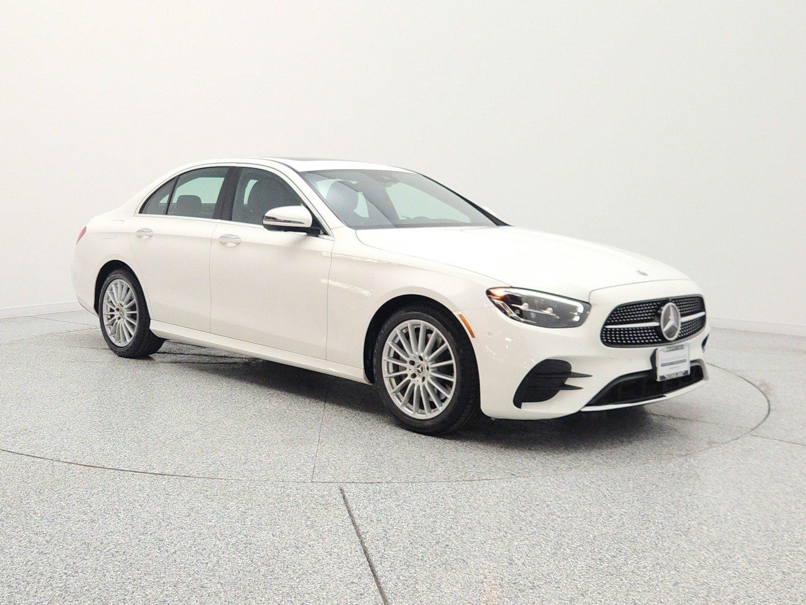 Used 2022 Polar White Mercedes-Benz E 350 RWD Sedan image 3