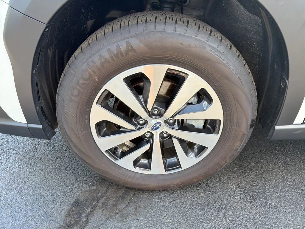 2025 Subaru Outback Premium - Photo 10