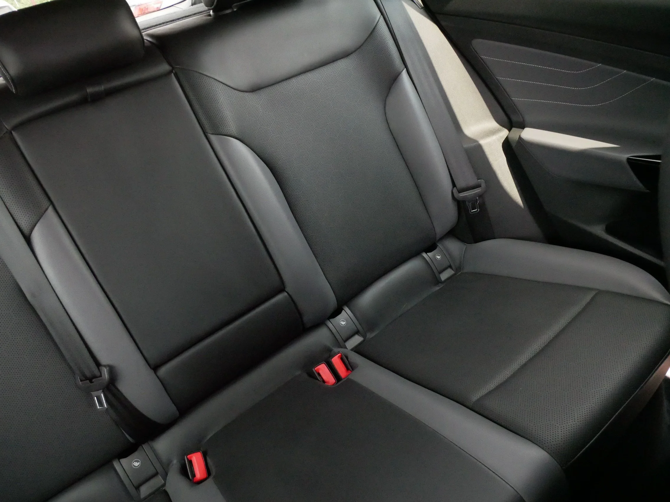 Certified Used 2023 Deep Black Pearl Volkswagen Pro S image 14
