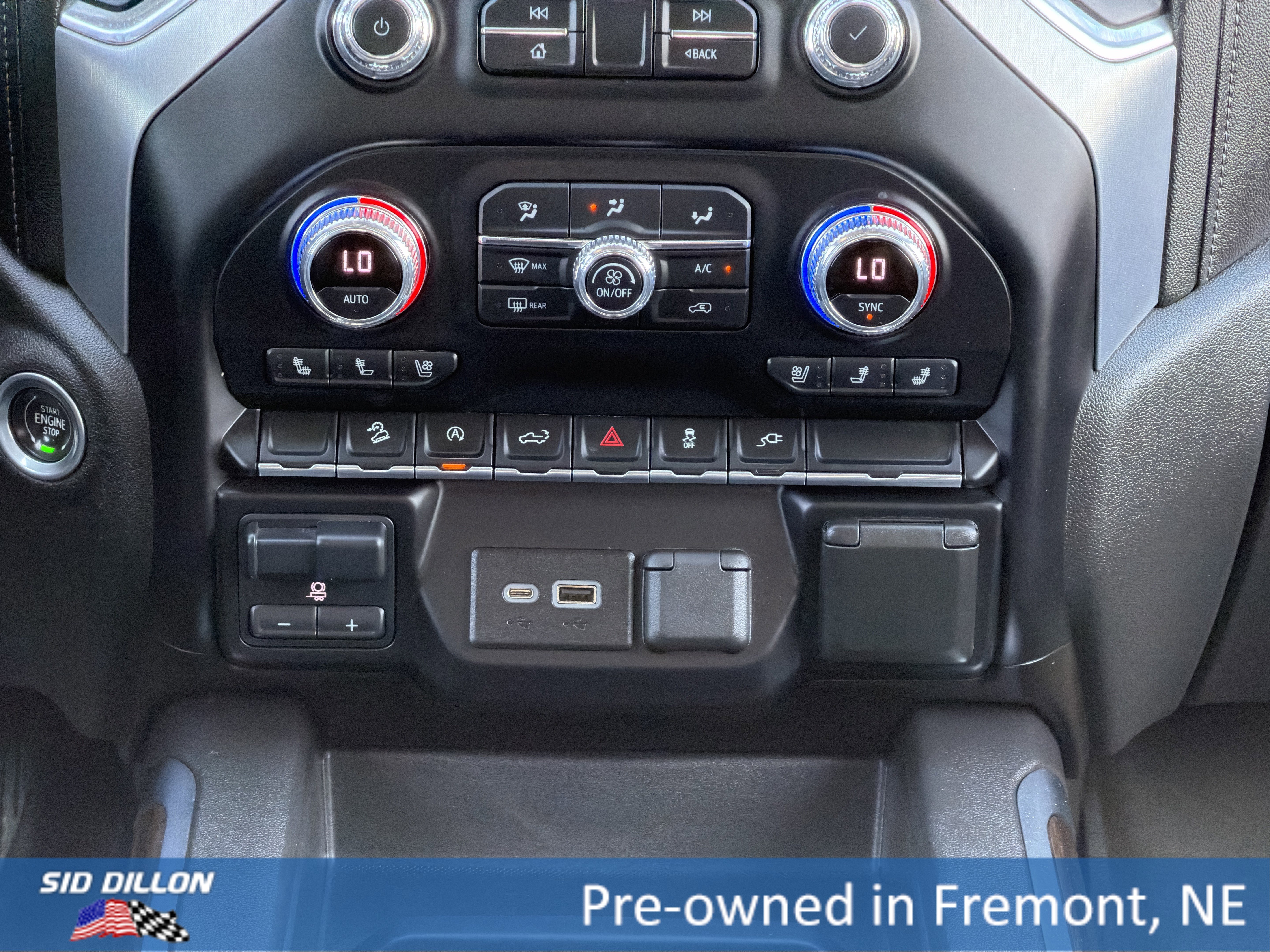 2021 GMC Sierra 1500 SLT - Photo 11
