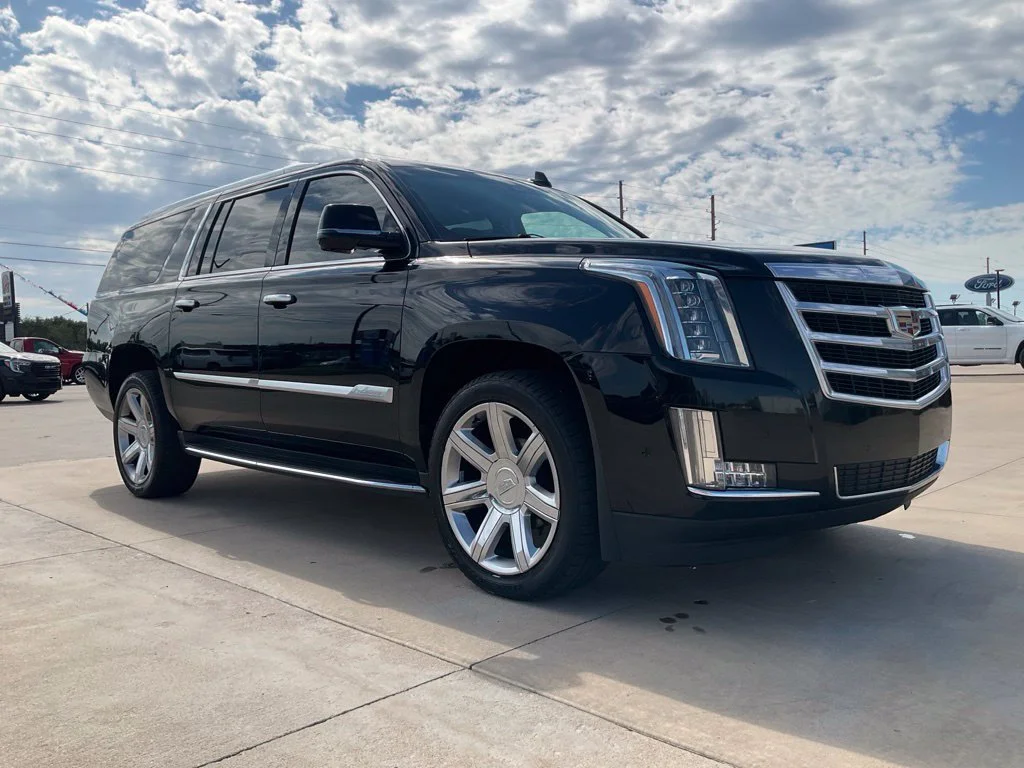 Used 2018 BLACK RAVEN Cadillac Luxury image 65