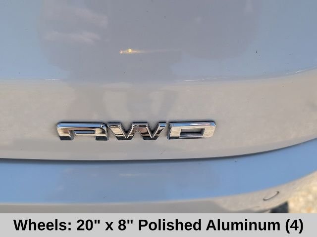 Used 2017 White GMC Denali image 21