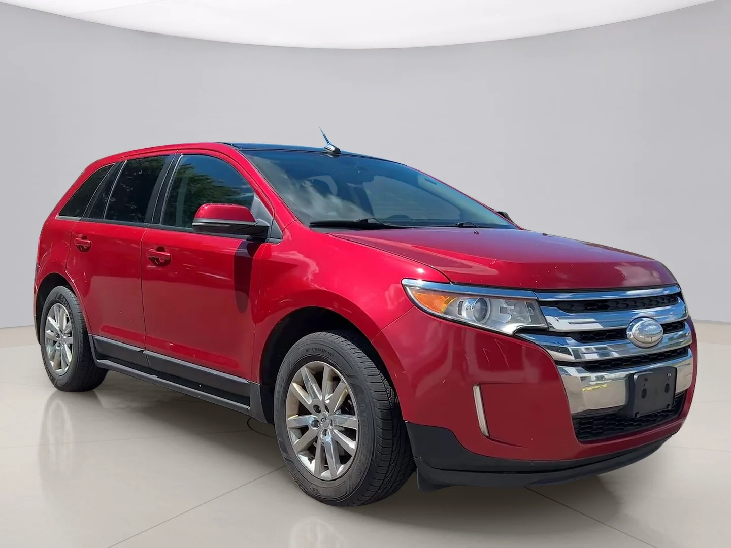 Used 2012 Red Ford SEL FWD image 7