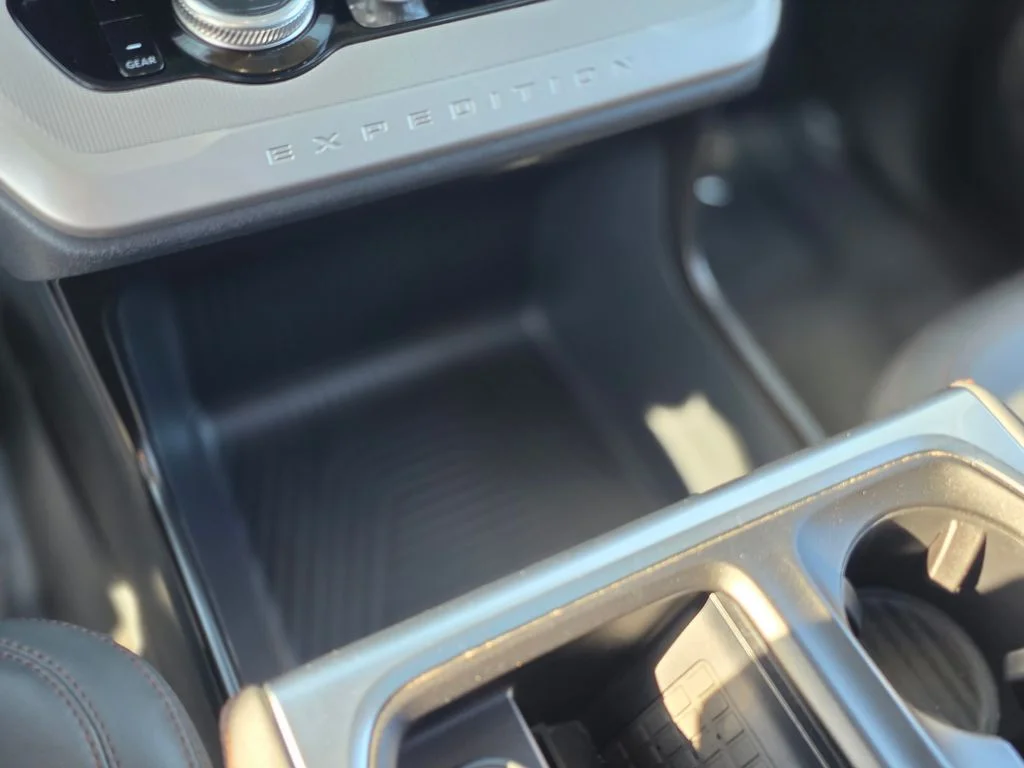 Used 2025 White Ford Active image 40