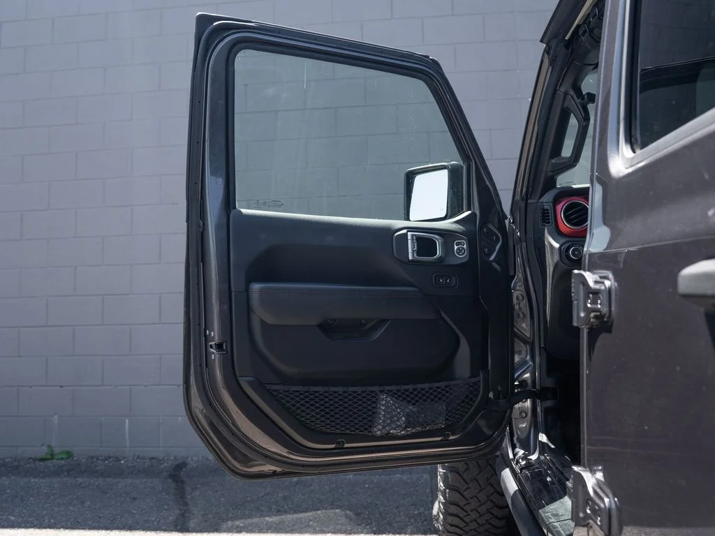 Used 2021 Gray Jeep Unlimited Rubicon image 15