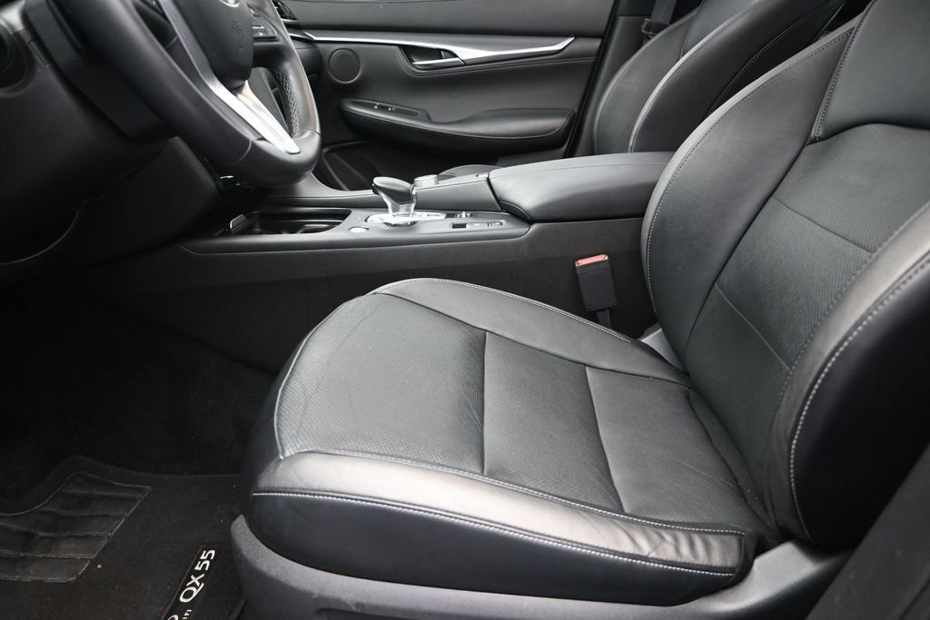 Used 2023 Gray INFINITI LUXE image 13