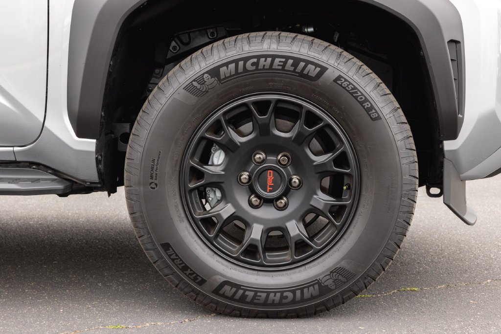 New 2026 Cutting Edge Toyota 4Runner TRD Off-Road Premium image 4