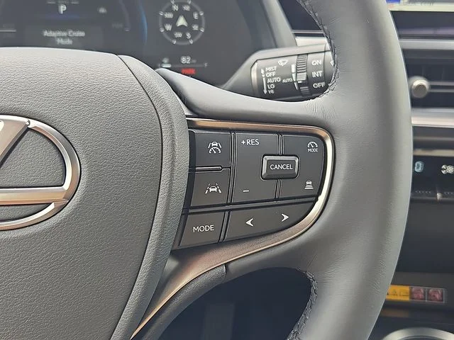 2026 Lexus UX Hybrid 300h Premium - Photo 25