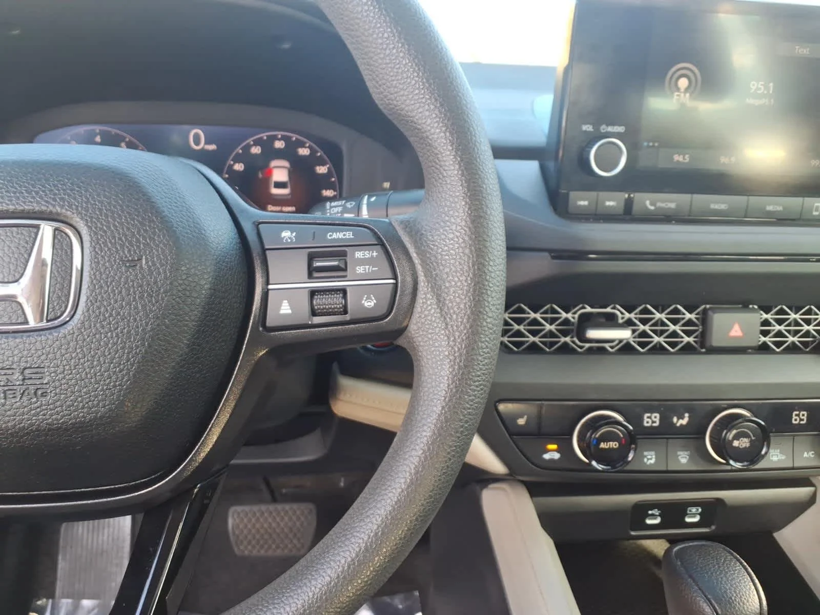 2024 Honda Accord EX - Photo 23