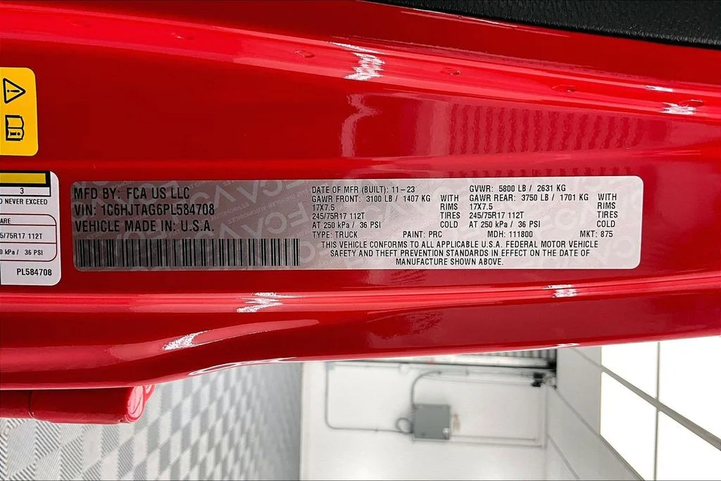 Certified Used 2023 Firecracker Red Clearcoat Jeep Sport S image 35