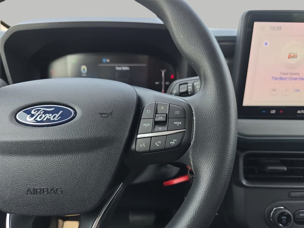 Used 2025 Beige Ford XL image 22