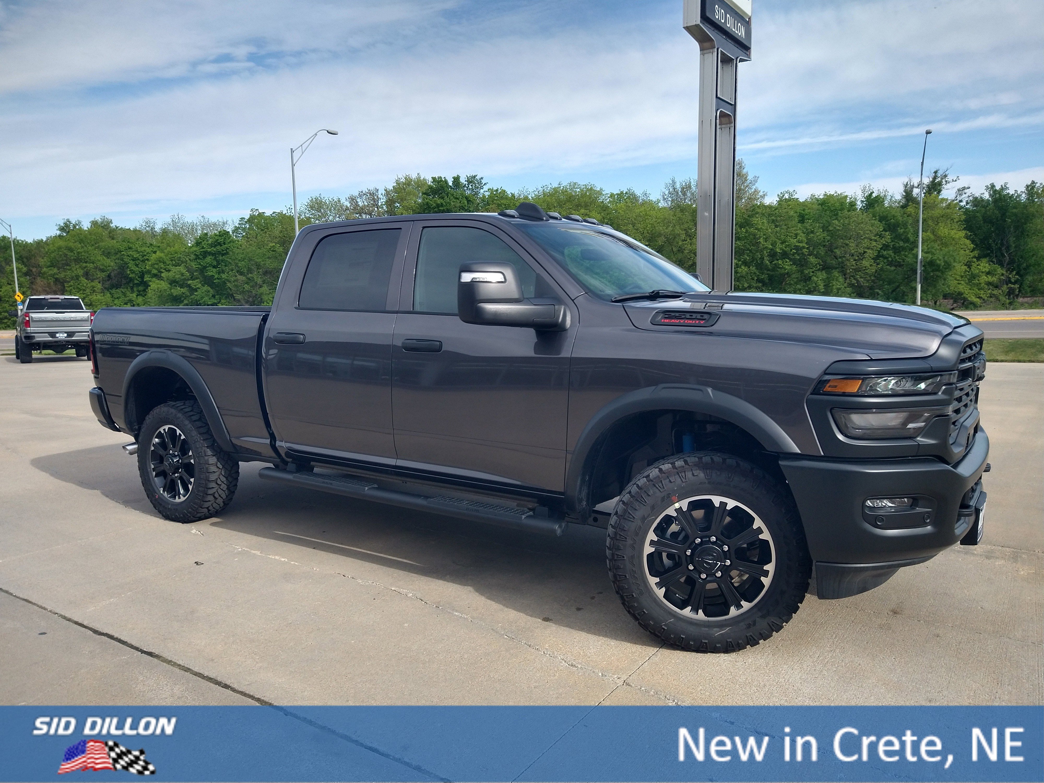 New 2026 Granite Crystal Metallic Clear-Coat Exterior Paint RAM Tradesman image 14