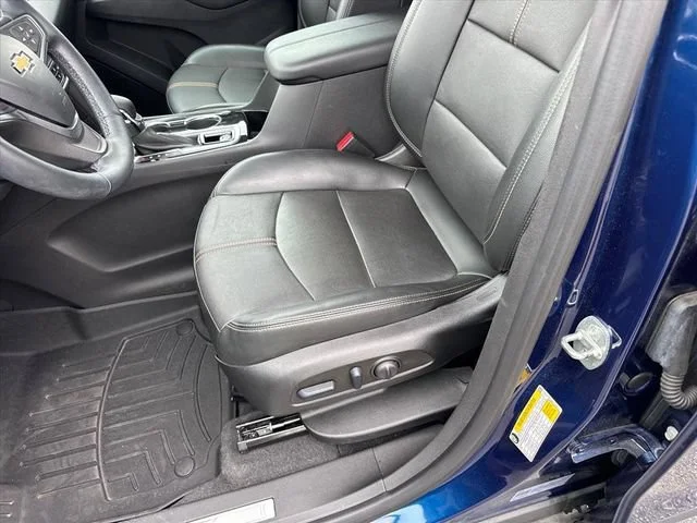 Used 2023 Blue Glow Metallic Chevrolet Premier image 10