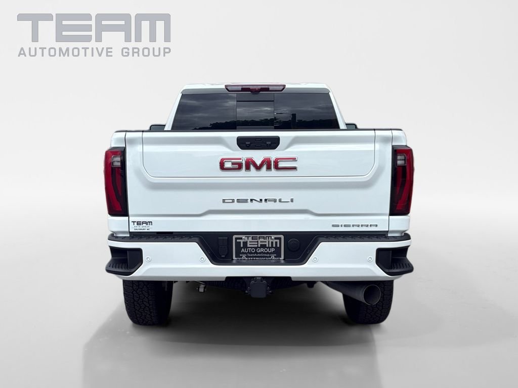 Used 2025 White GMC Denali image 6