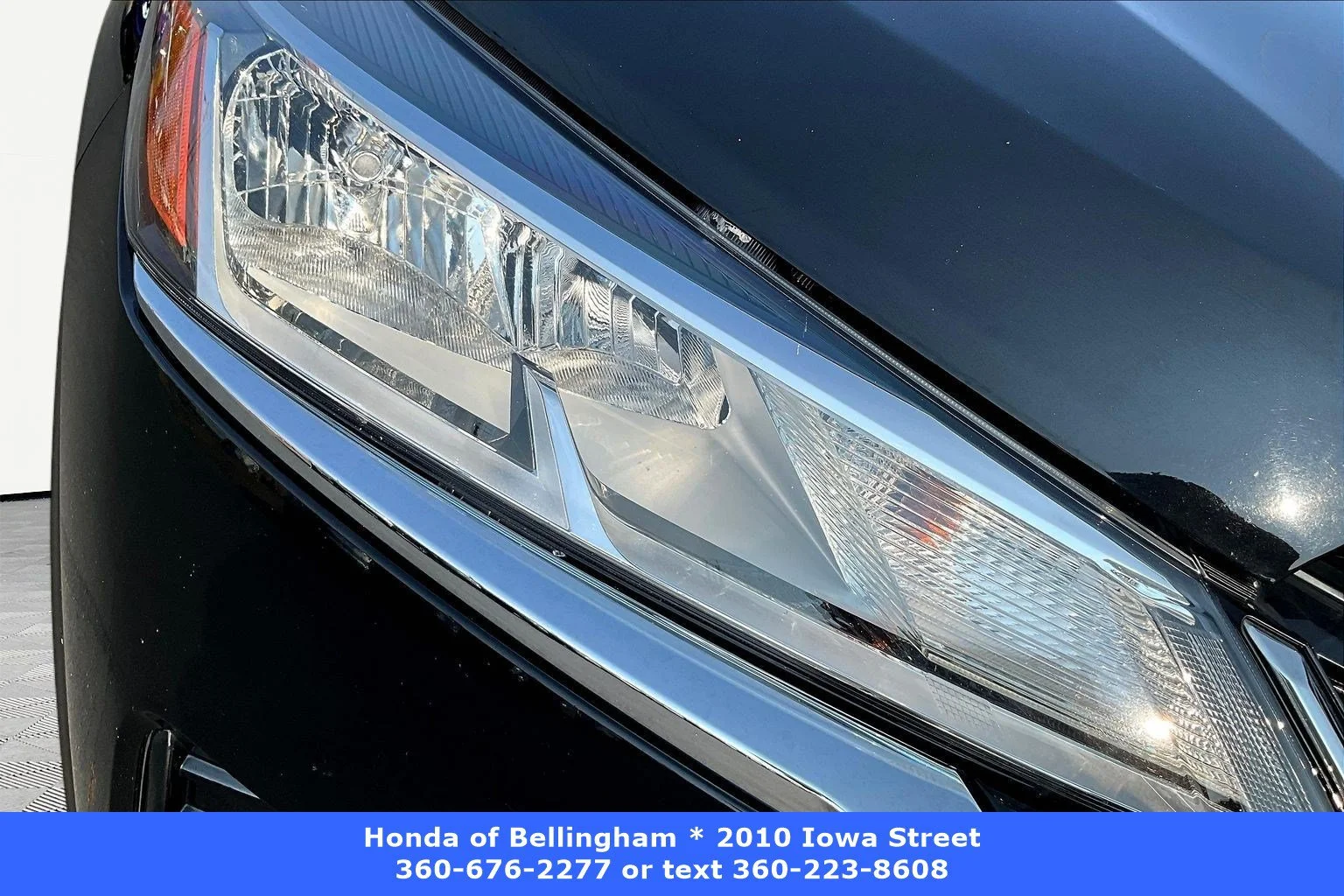 Used 2021 Super Black Nissan SV image 29