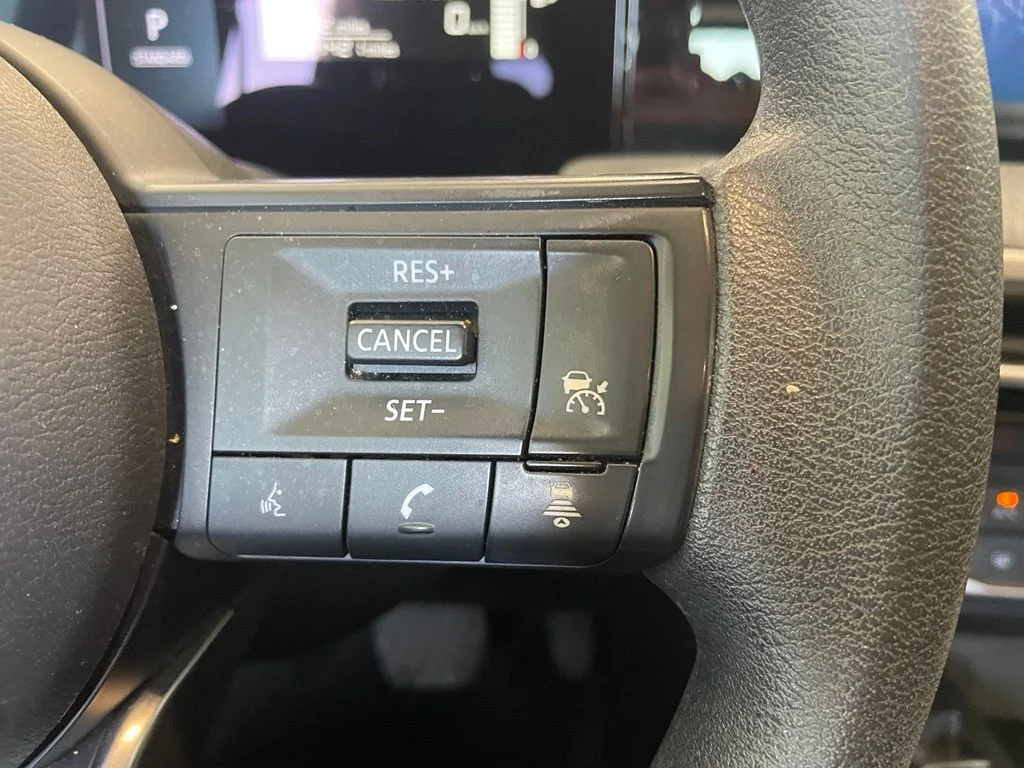 Used 2025 Blue Nissan SV image 14