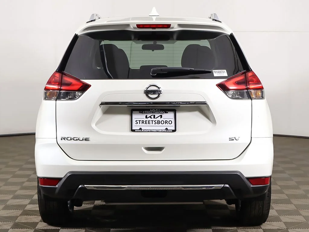 Used 2017 White Nissan SV image 9