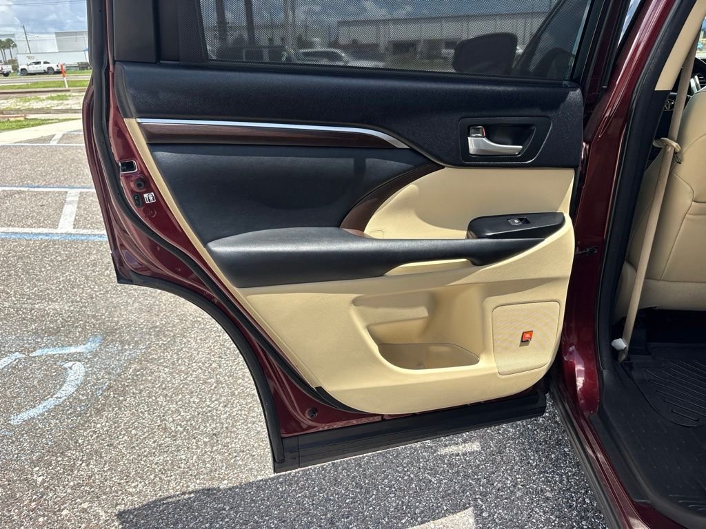 Used 2015 Red Toyota Limited Platinum V6 image 12