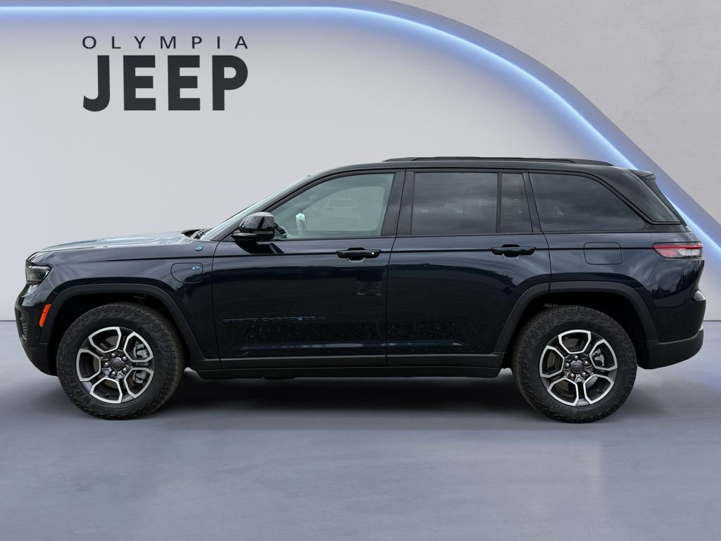 Used 2022 Black Jeep Trailhawk 4xe image 2