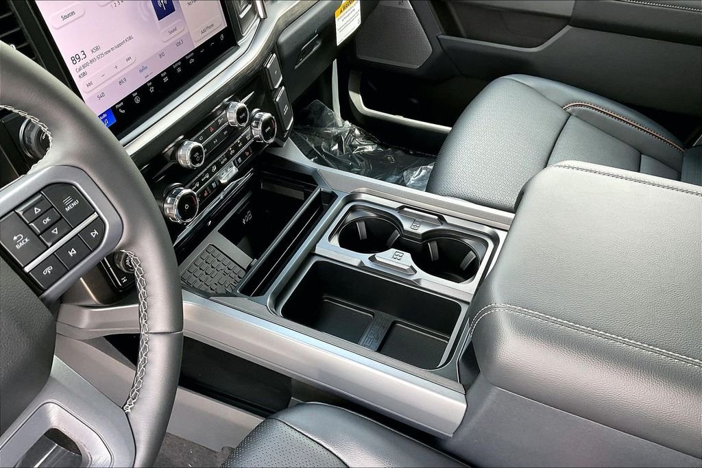 New 2026 Ford Super Duty F-250 Lariat 4D Crew Cab