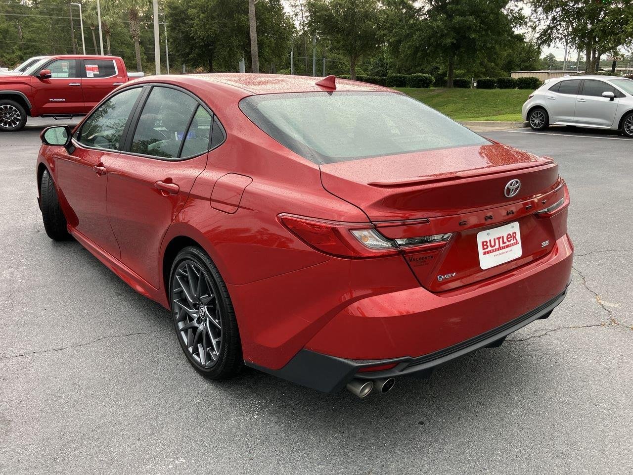 Used 2025 Red (Supersonic Red) Toyota SE image 3