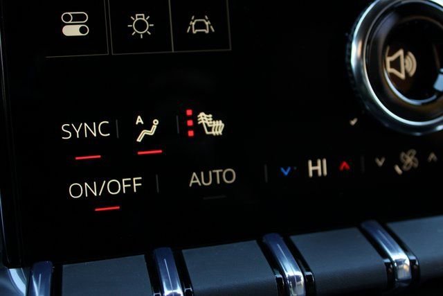 2026 GMC Acadia Elevation - Photo 17