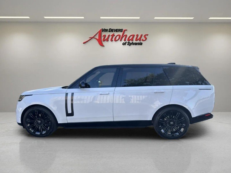 2024 Land Rover Range Rover SE - Photo 4