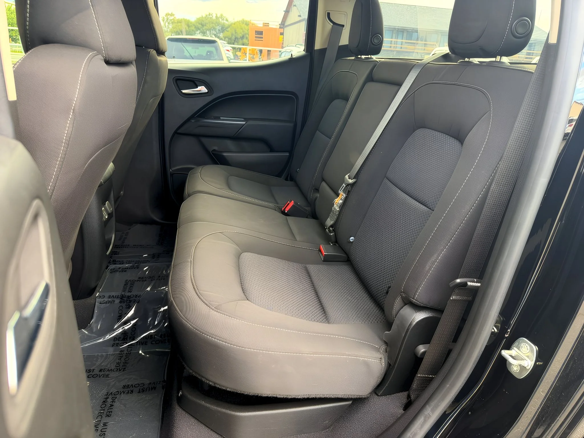 2020 Chevrolet Colorado LT - Photo 33