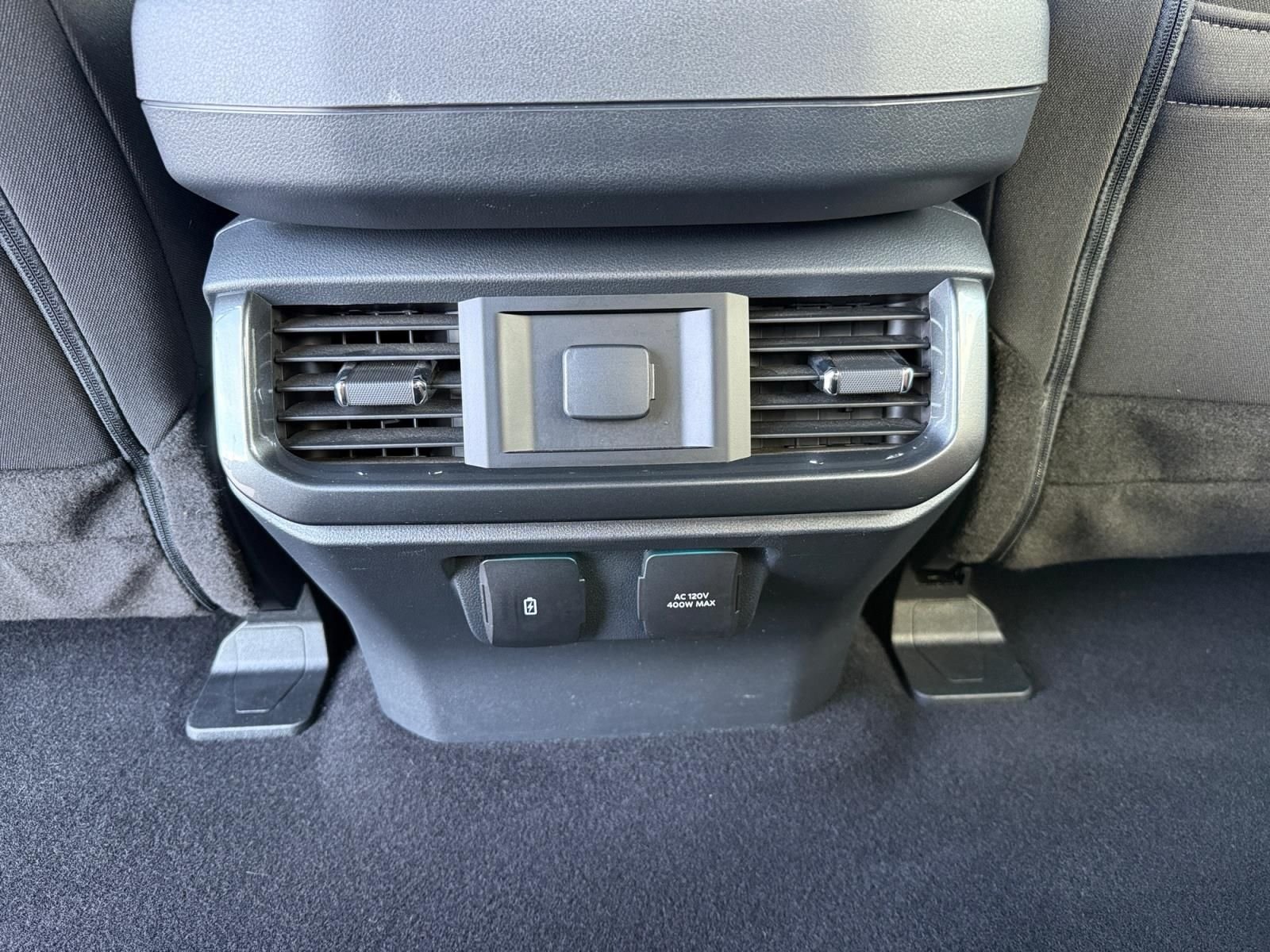 Certified Used 2023 Avalanche Ford XLT image 17