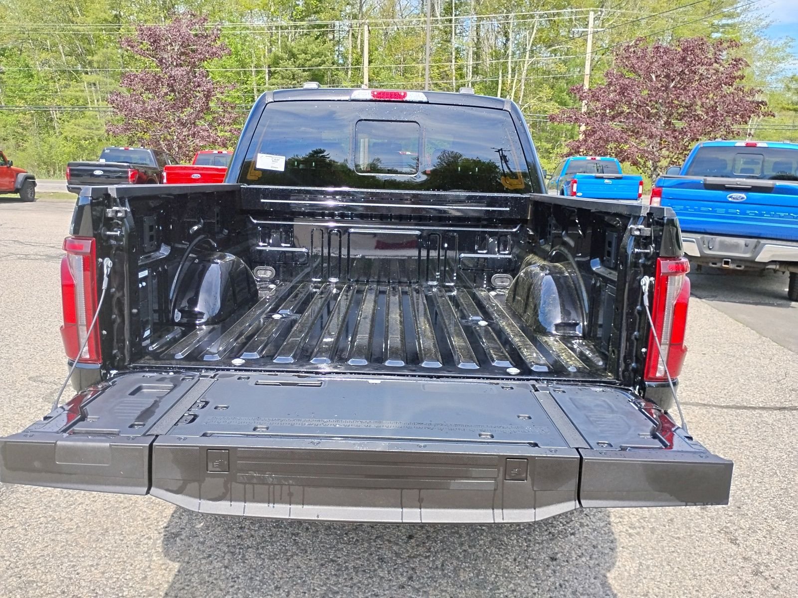 New 2026 Agate Black Metallic Ford Lariat® image 12