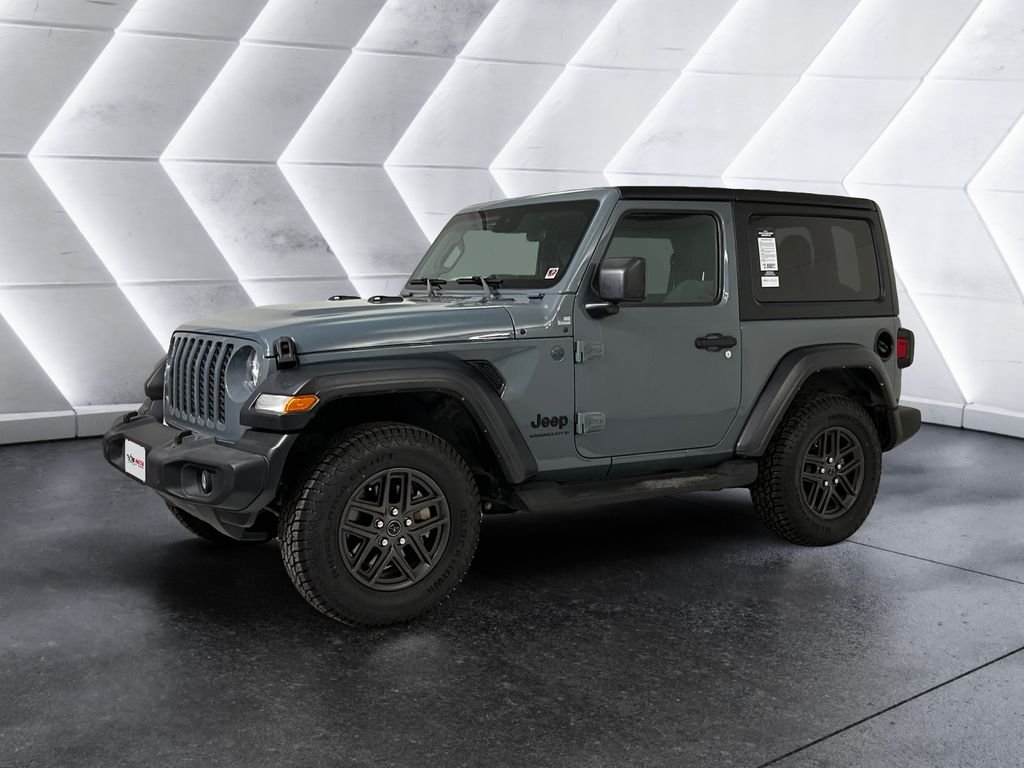 Used 2024 Gray Jeep Sport S image 3