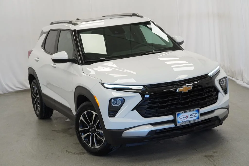 New 2026 White Chevrolet LT image 36